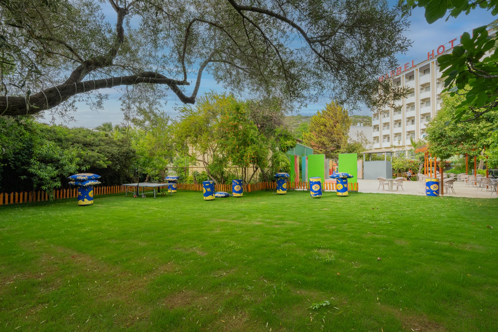 Marbel Hotel by Palm Wings slide 2