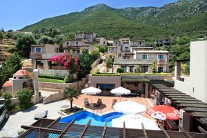 Tesoro Hotel