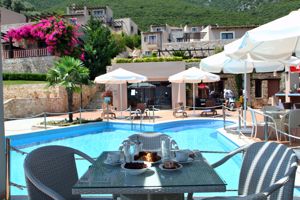 Tesoro Hotel