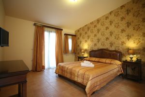 Tesoro Hotel