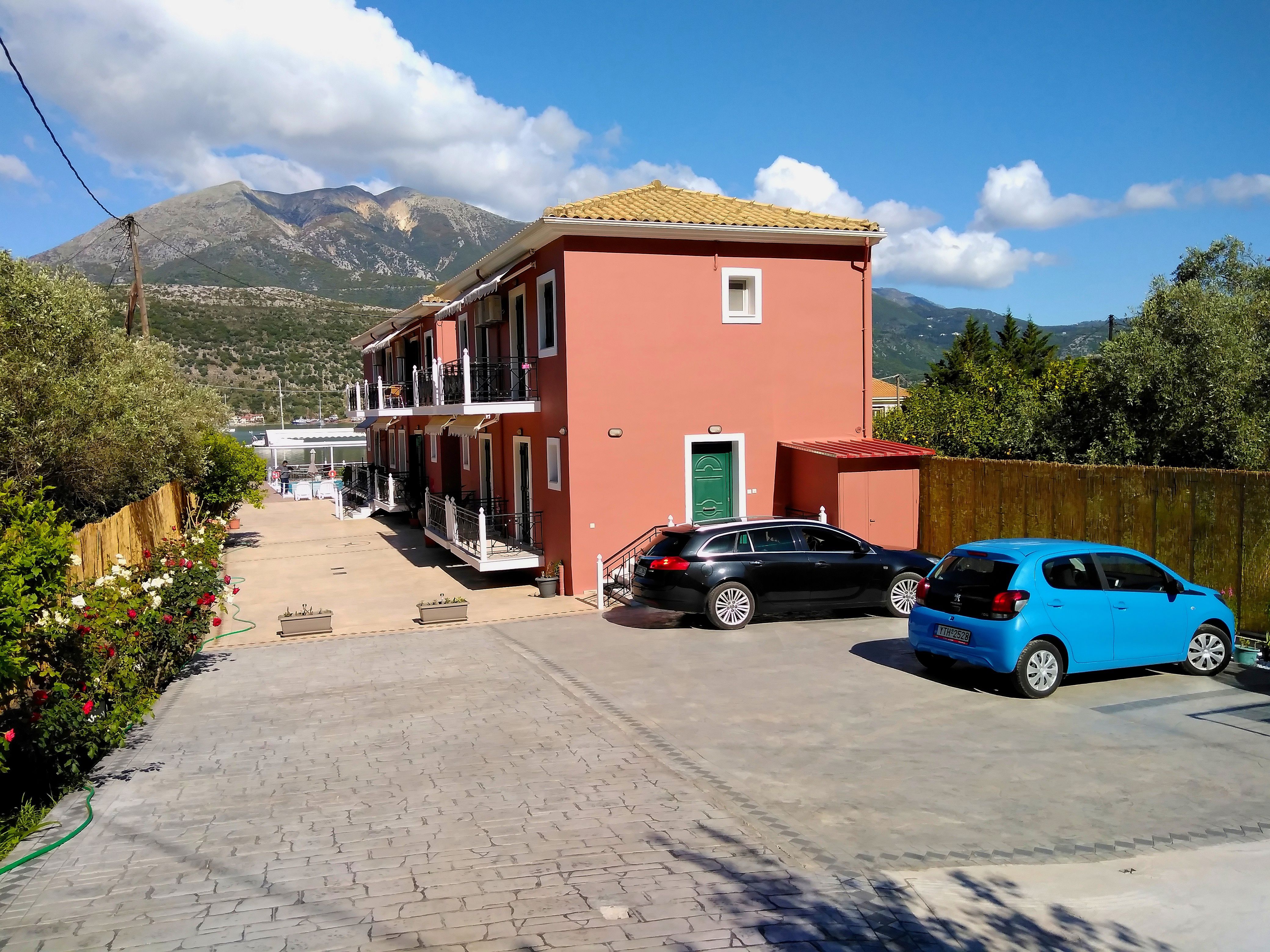Stella Apartments