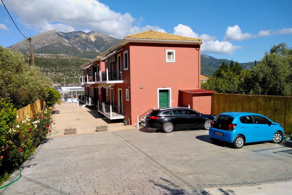 Stella Apartments