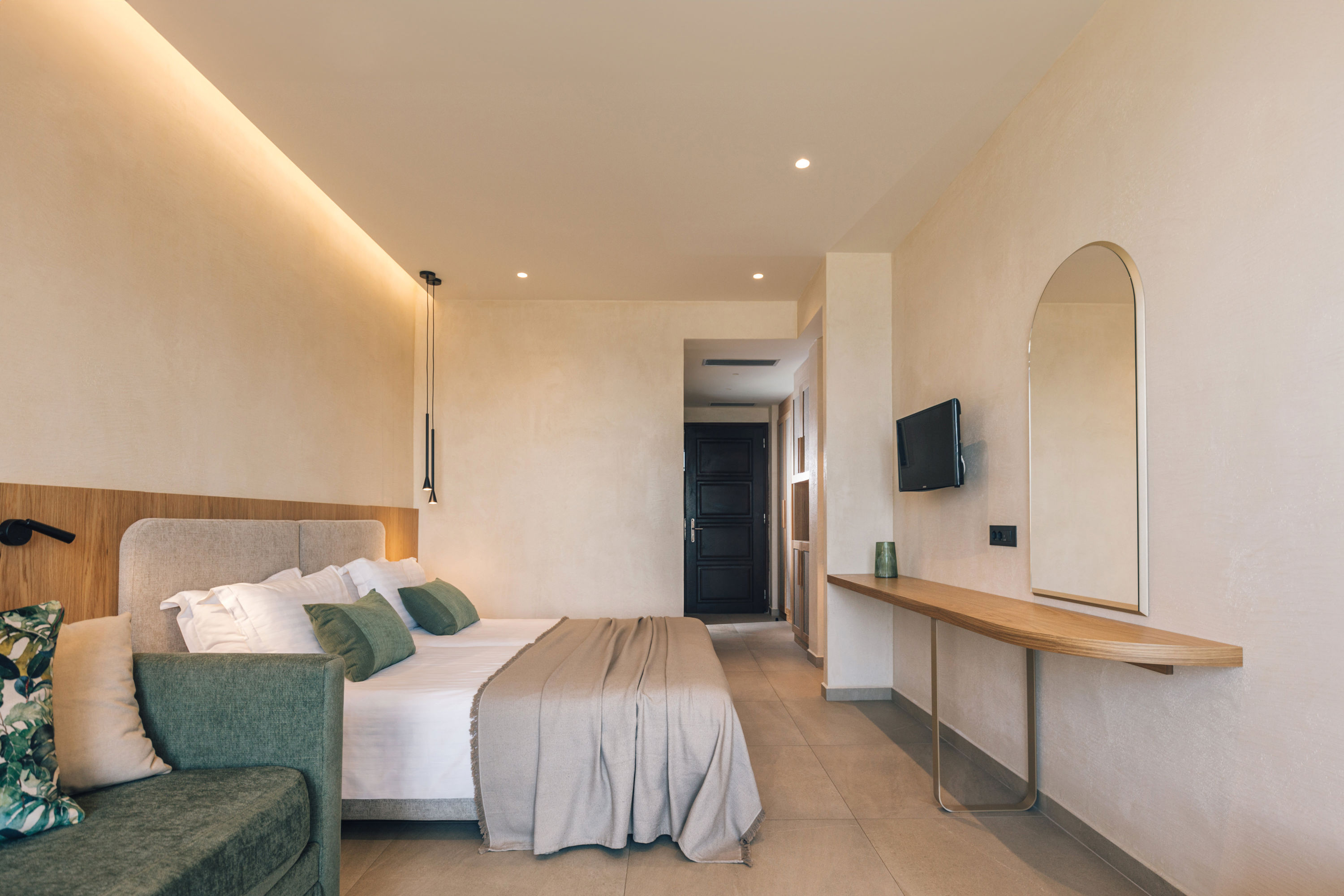 Alexandra Beach Resort & Spa