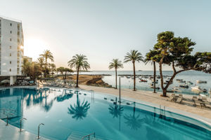 The Ibiza TwIIns