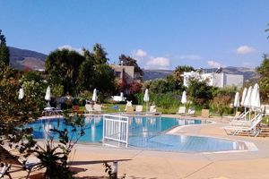 Theodorou Beach Hotel