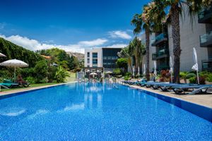 Golden Residence