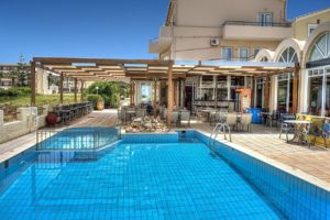 Sea Front Hotel & Appartementen