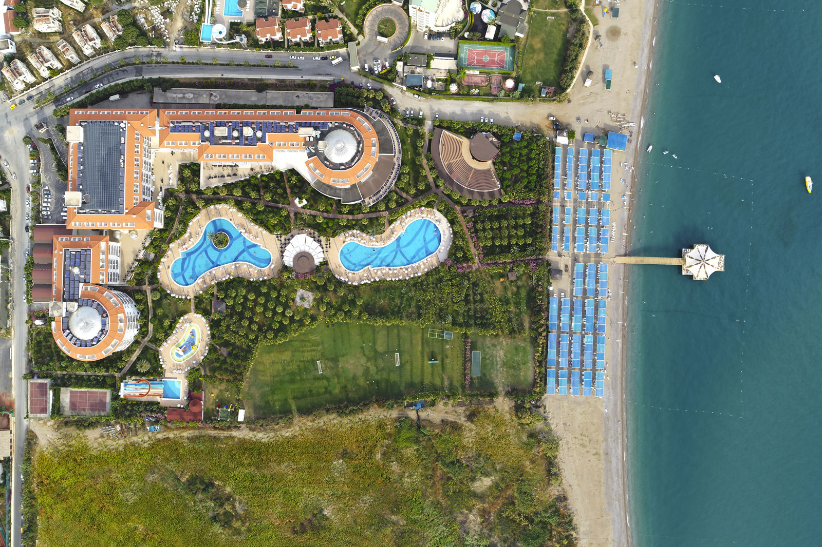 Seaden Sea World Resort&Spa