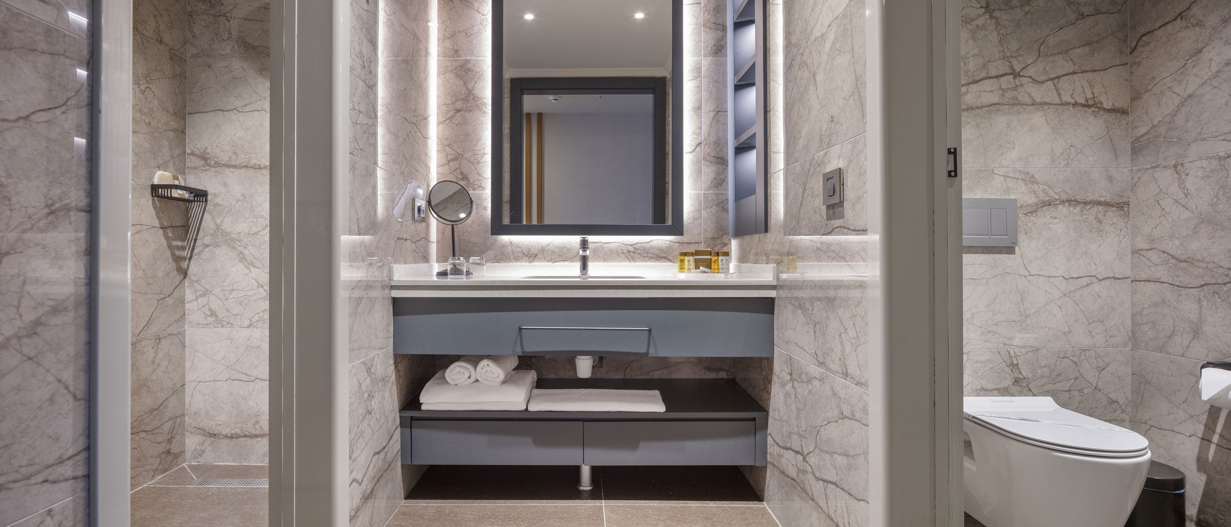 Mylome Luxury Hotel & Resort