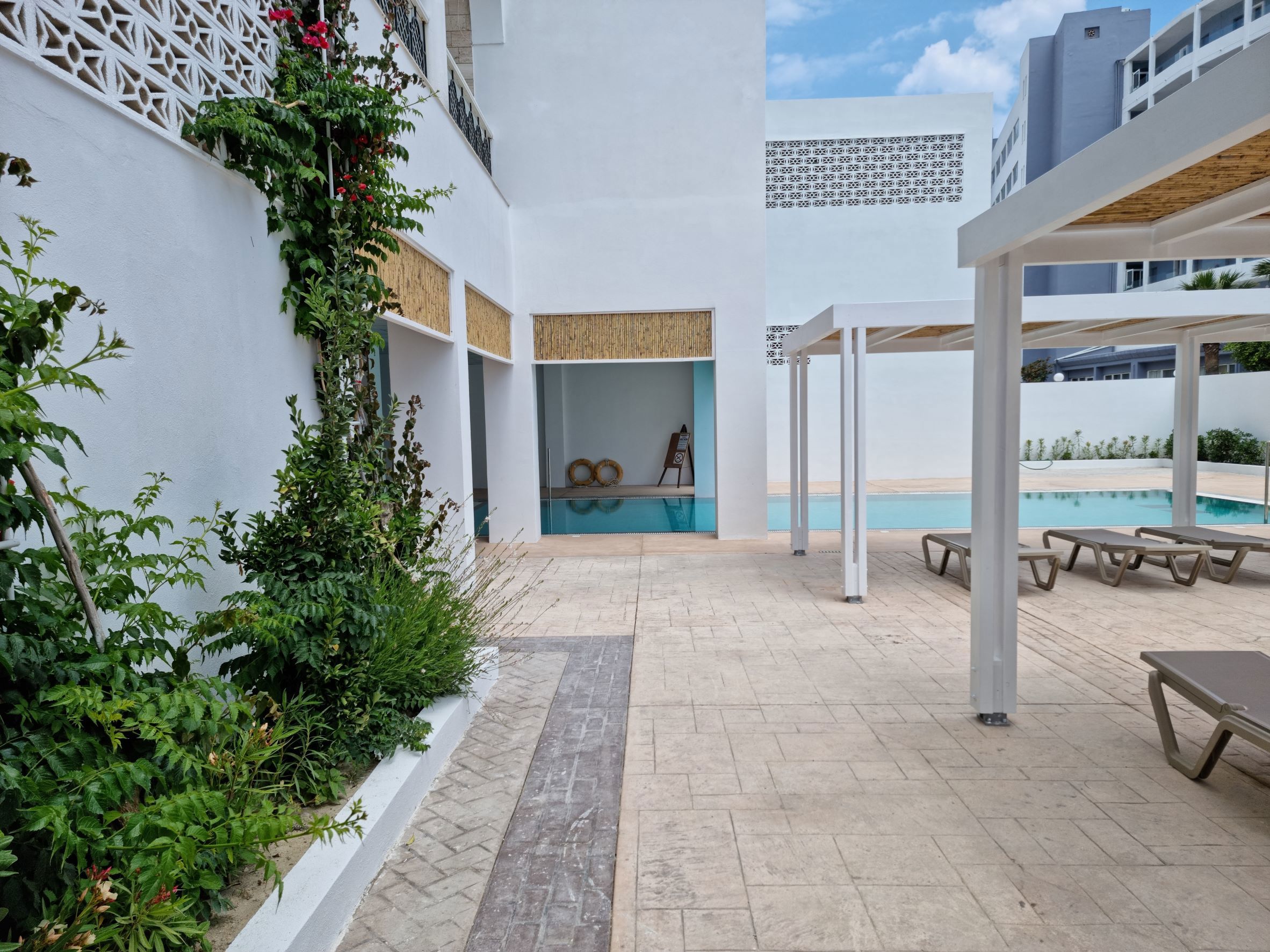 Epsilon Hotel