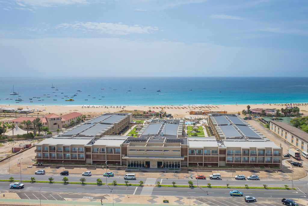 Oasis Salinas Sea