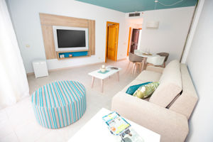 Gara Suites Golf & Spa