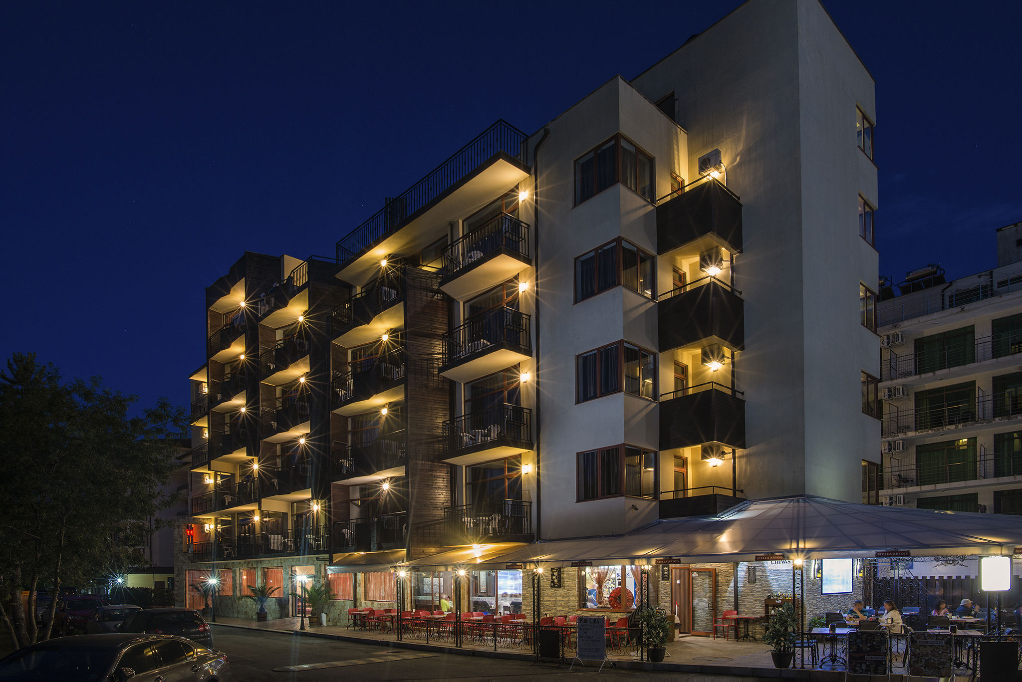 Lira Hotel