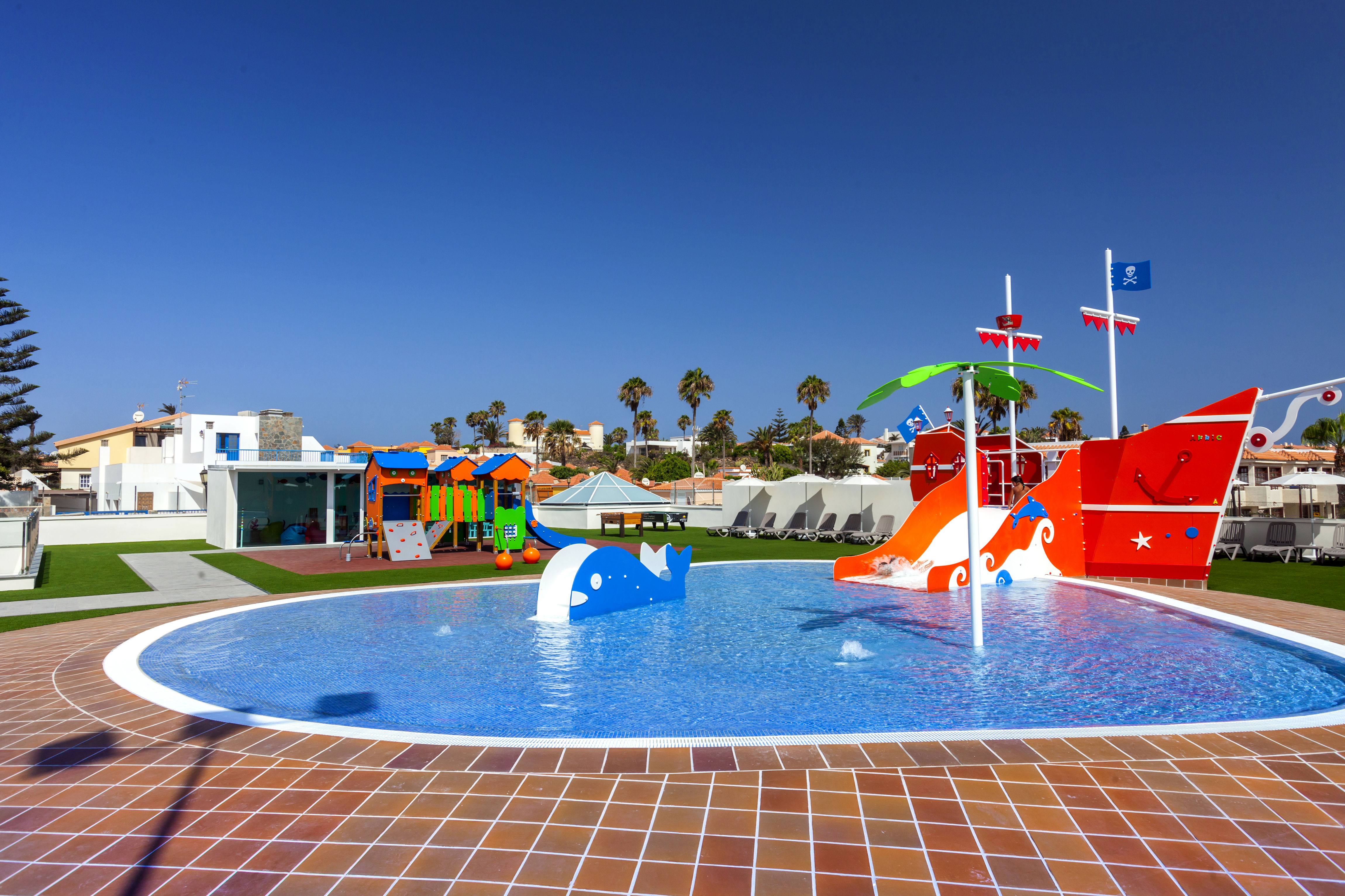 Barcelo Corralejo Sands