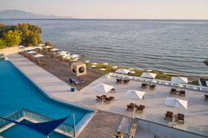 Cavo Orient Beach Hotel & Suites