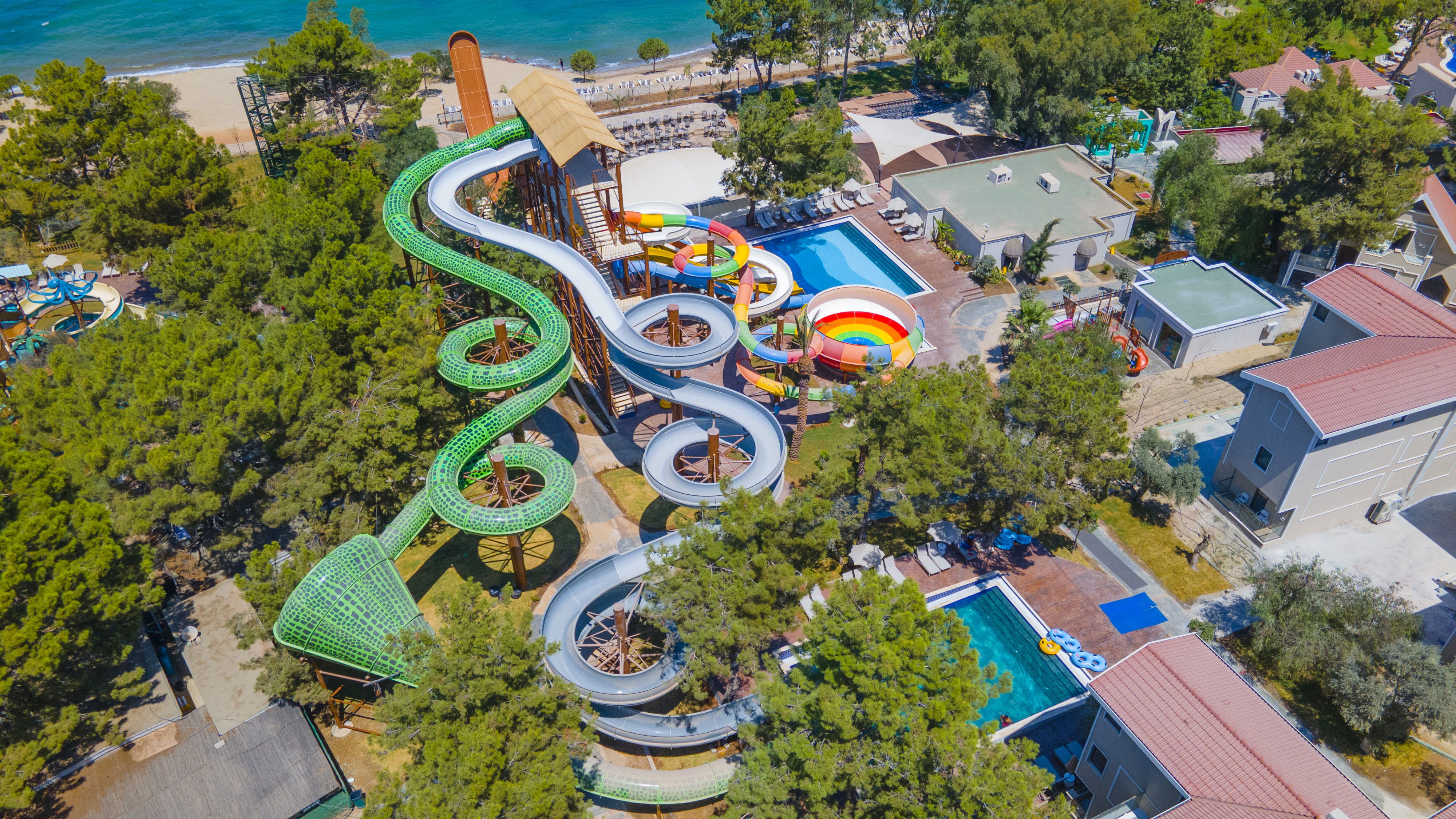 Long Beach Club Nature