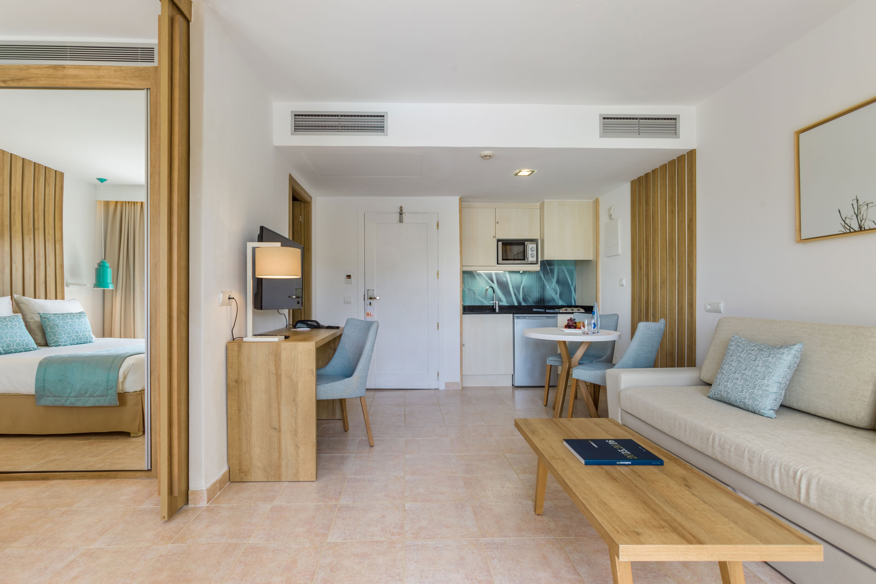 Zafiro Palmanova & Spa