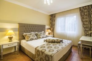 Pine Club Boutique Hotel