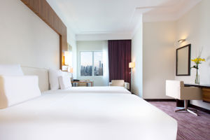 Pullman Dubai Jumeirah Lakes Towers