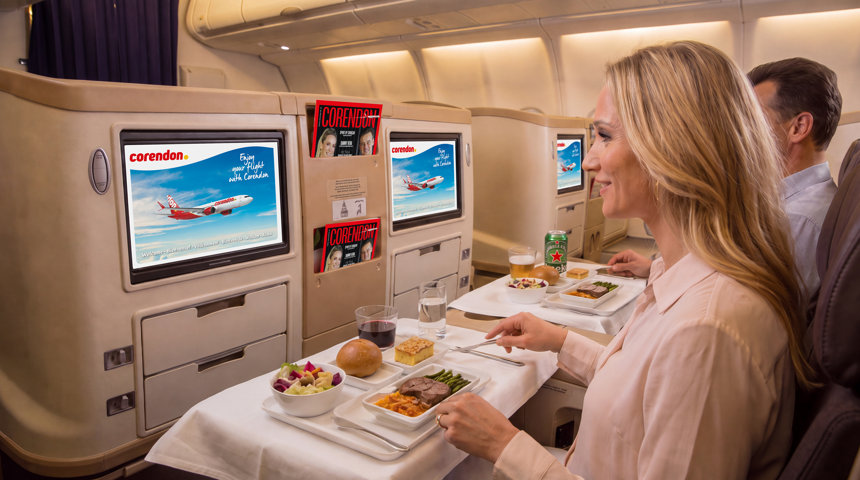 Business Class diner aan boord